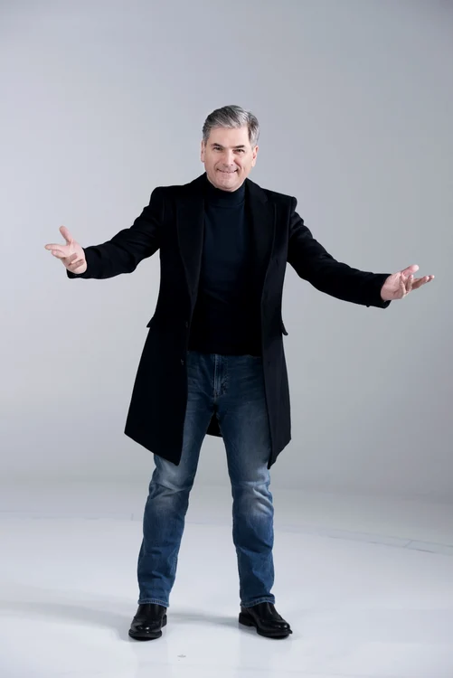 Mircea Radu este prezentatorul emisiunii „Ie, Românie de la Antena 1 FOTO Antena 1