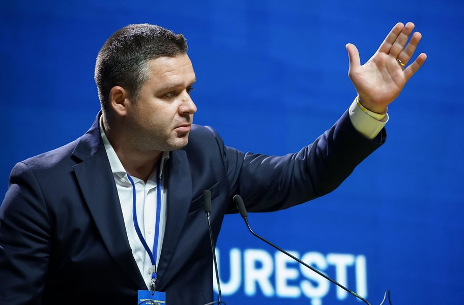 Ciprian Ciucu predlaga soočenje med petimi kandidati za župana Bukarešte