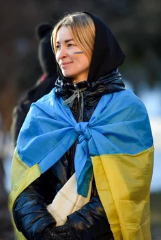 Lacrimi în ochii ucrainenilor care au protestat la Braşov FOTO Ioan Buciumar