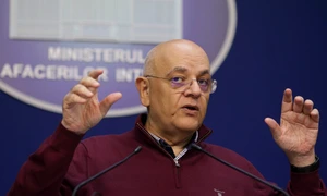 Raed Arafat conferinta dupa explozia blocului din Rahova  Foto Inquam Photos  Octav ganea (4) jpg