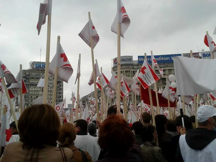 Sindicaliștii din sănătate cer salarii mai mari. Sursa foto: arhivă