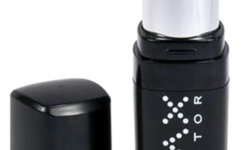 10 lucruri de ştiut despre     Ruj jpeg