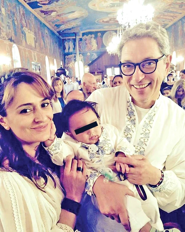 Andrei și Cosmina și-au botezat băieţelul în Africa de Sud