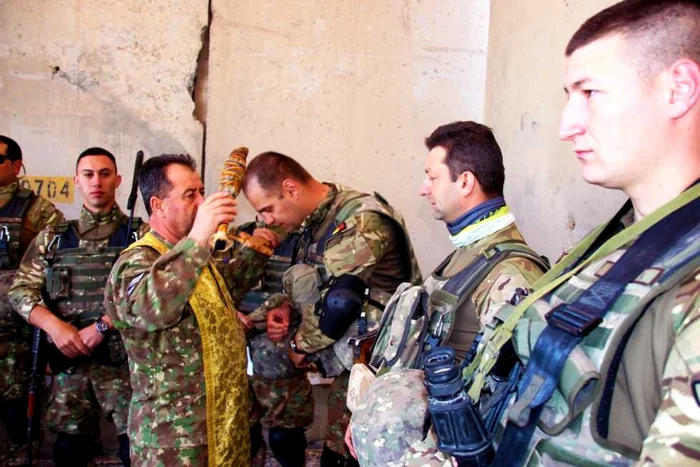 Preot militar romÃ¢n, aflat Ã®n misiune Ã®n Kandahar: 