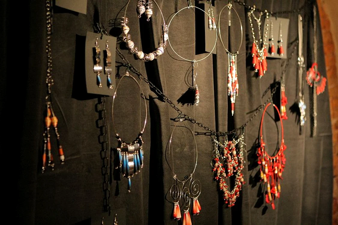 brasov, Bistro de l’Arte brasov, expozitie brasov, bijuterii handmade brasov, blanuri brasov