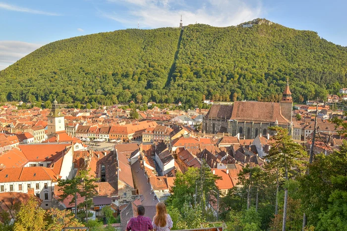 Municipiul Brașov, taxa pe lux. Imagine de ansamblu FOTO Ioan Buciumar