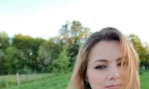 Ana Neagu cultivă două soiuri de lavandă pe o suprafaţă de peste 1 000 de metri pătraţi jpeg