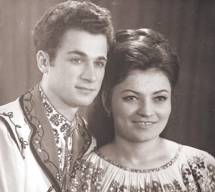 
    Adio, dar rămân cu voi! Maria Ciobanu și-a anunțat de mai multe ori retragerea de pe scenă, dar a continuat seria concertelor, pe bani greiFoto: Mediafax  