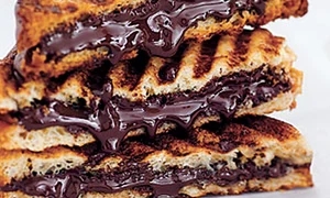 Panini cu ciocolata 2 jpeg