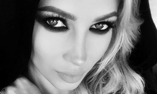 Lora cantec Colectiv jpeg