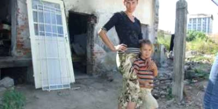 Satu Mare: Fetiţă de 6 ani, victima unei tentative de viol