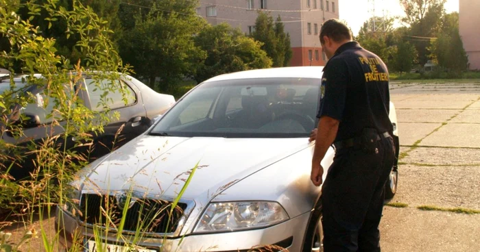 Autoturismul confiscat de poliţiştii de frontieră severineni FOTO STPF Mehedinţi