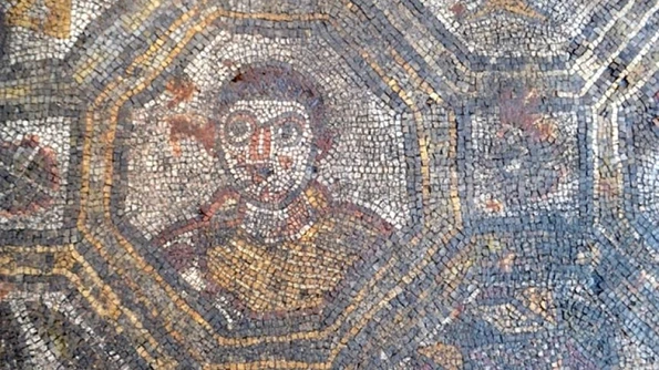 Mozaic roman antic descoperit în Toscana jpeg