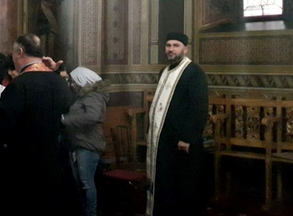 Părintele Vasile Loghin Foto Facebook Arhiepiscopia Argeşului şi Muscelului