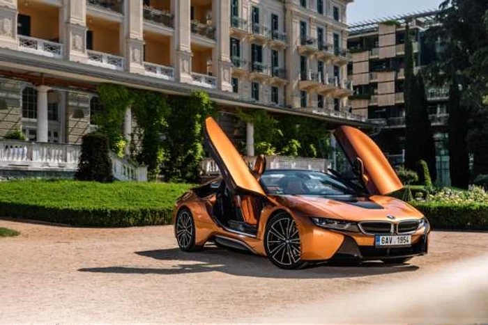 bmw i8 roadster