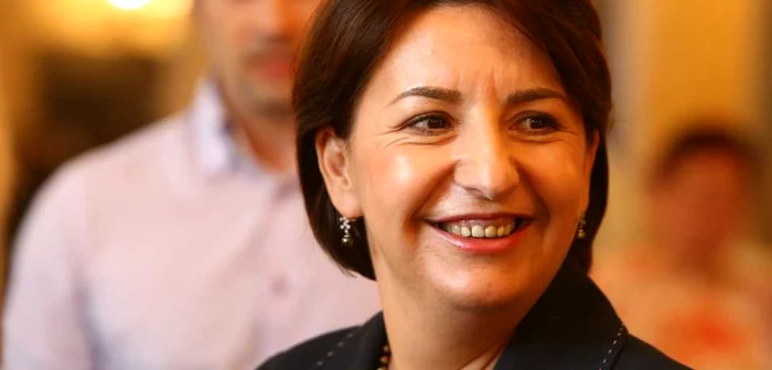 Sulfina Barbu vrea fonduri UE pentru reintegrarea profesională a muncitorilor de la Jucu