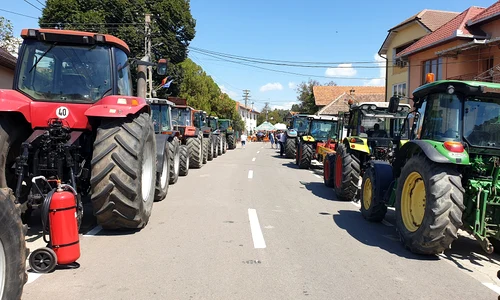 tractoare mihalt jpg