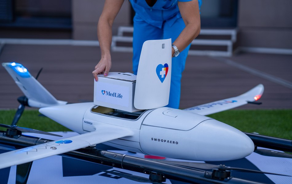MedLife introduce în România transportul probelor biologice de laborator cu dronele 