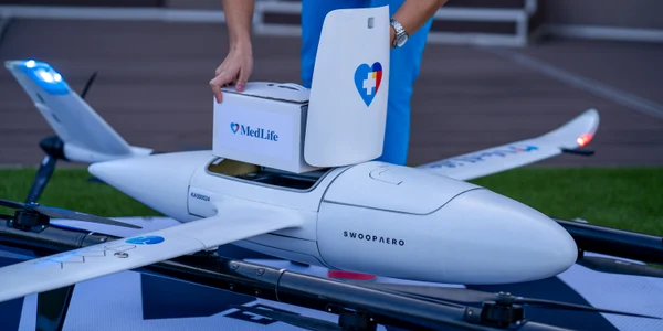 MedLife drona transport probe biologice de laborator jpg