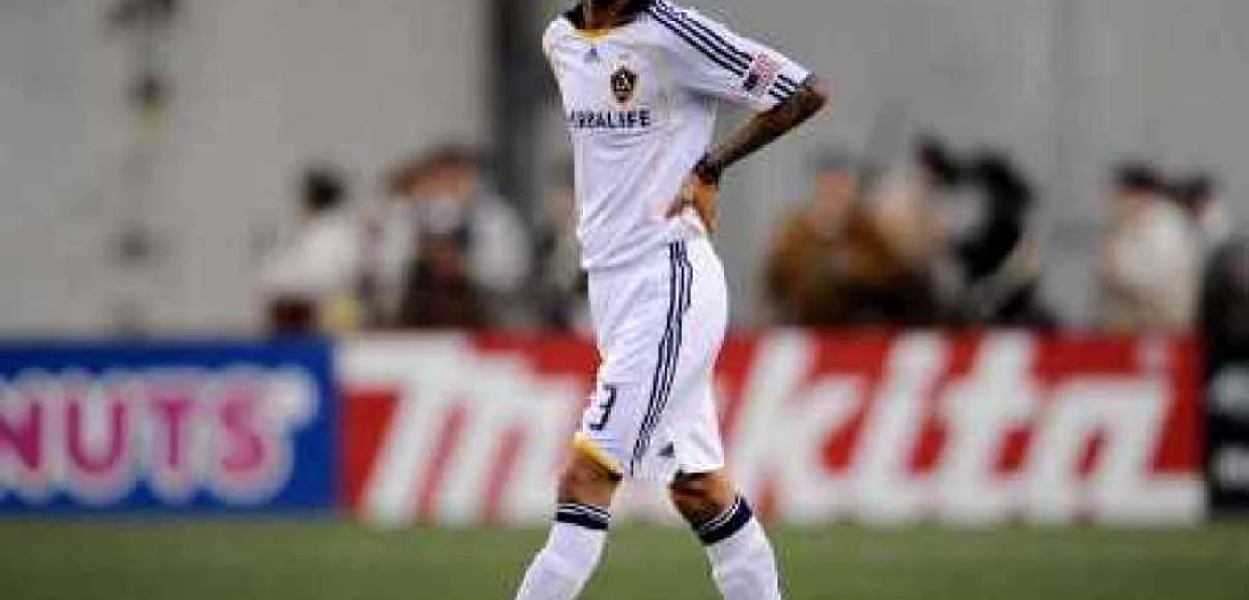 FOTBAL: Beckham eliminat pentru un fault dur în LA Galaxy-Seattle 0-2
