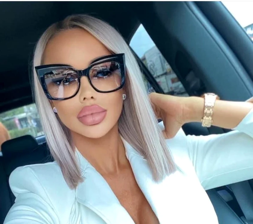 Bianca Drăguşanu i-a adresa cuvinte jignitoare unei urmăritoare                              Foto: Instagram