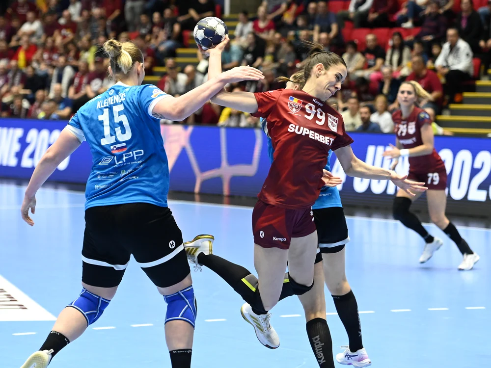 Rapid s-a calificat în sferturile de finală ale Ligii Campionilor la handbal FOTO Sport Pictures