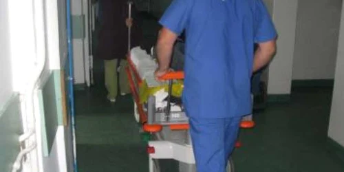  Jandarmul a fost transportat la Unitatea Primiri Urgenţe 