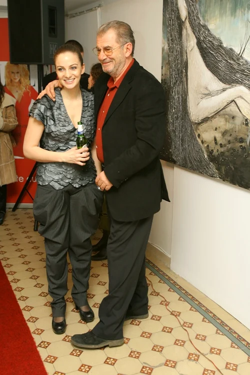 
    Ştefana şi Cristian Samfira mai au un băieţel  