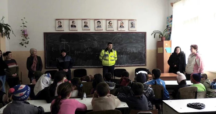 Cei mai mulţi elevi vor avea parte mai degrabă de activităţi în clasă anul acesta FOTO: Adevărul