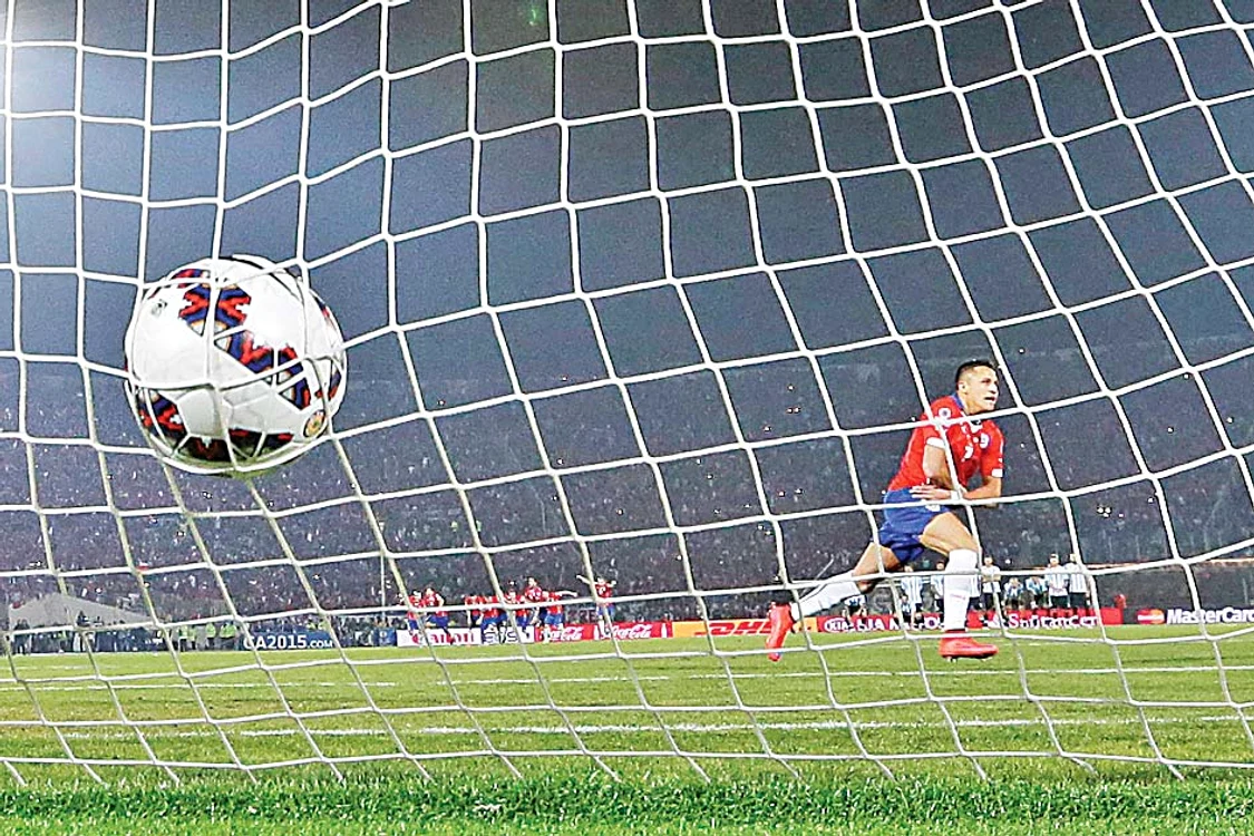 Alexis Sanchez a marcat penaltiul decisiv
