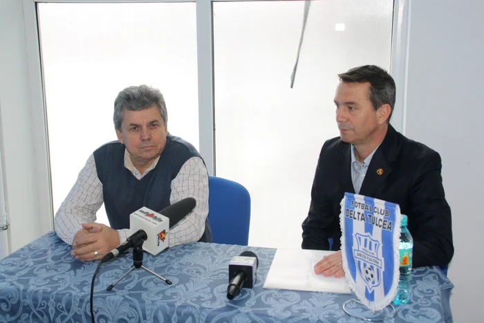 Noul antrenor, prezentat în cadrul unei conferinţe de presă FOTO ziaruldetulcea.ro