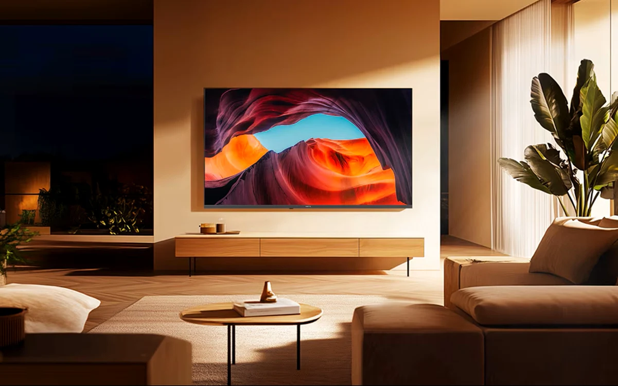Televizor LED METZ 4K de 55 de inci într-un living, model recomandat ca bonus în ghidul 2026