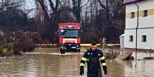 inundatii dna pitesti jpg