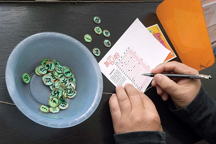 Biletul a fost completat la agenţia din Găeşti, în 24 decembrie 2015, ora 9.15