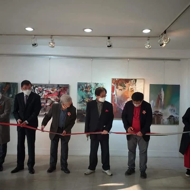 expozitie jpeg