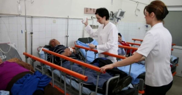 Constanţa: Spitalul de Urgenţă împrumută perfuzii