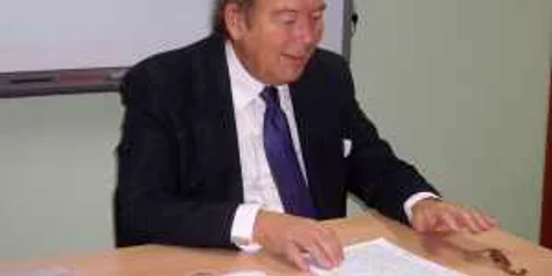 Ambasador Giulio Prigioni