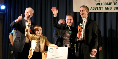 Corul orădean Fiat Lux a câștigat aurul la Festivalul cu muzică de Crăciun de la Praga 