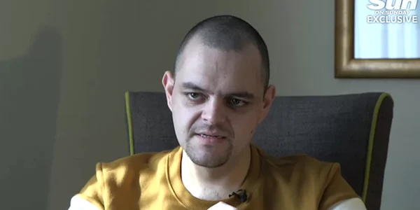 Aiden Aslin, fost prizonier / Foto Captură Video / The Sun