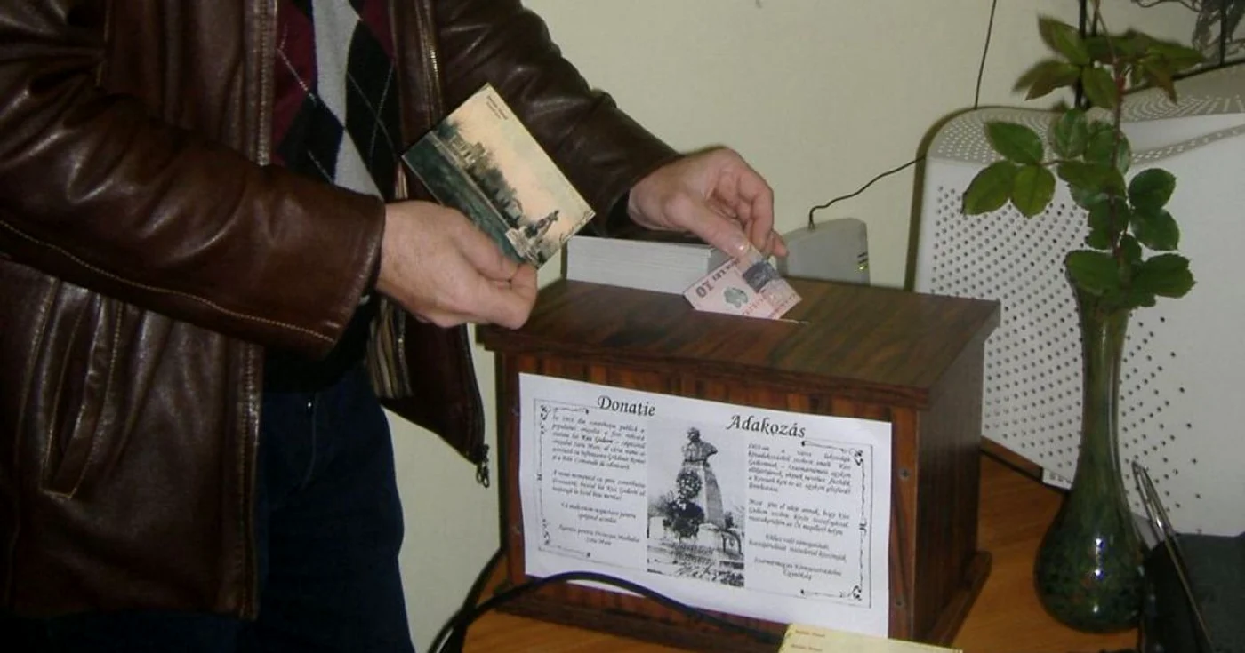 Donaţiile se pot depune într-una din cele 20 de urne speciale amplasate în oraş