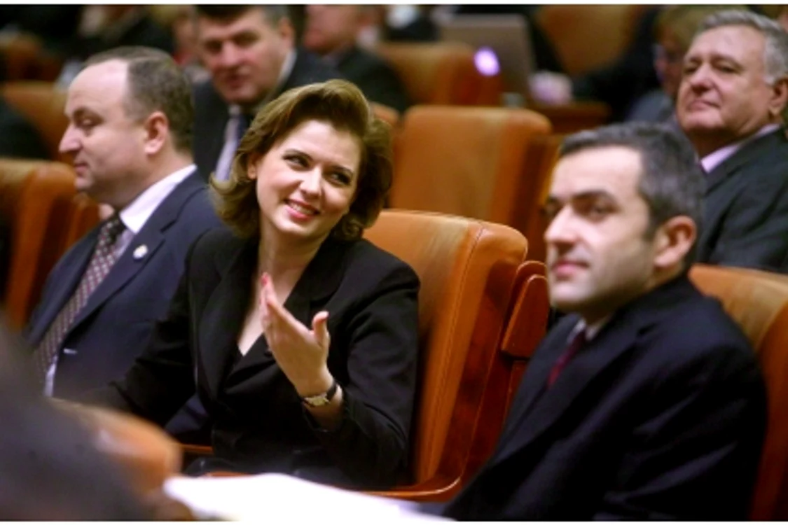 
    Anastase a făcut un apel la responsabilitate pentru ca parlamentarii PSD să-şi îndeplinească mandatul  