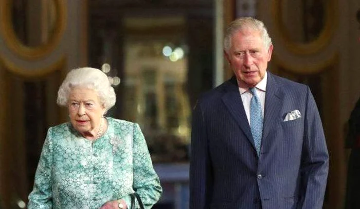 Regina Elisabeta a II-a şi ducele de Edinburgh au sărbătorit anul trecut 70 de ani de căsnicie Foto:Guliver/Splashnews