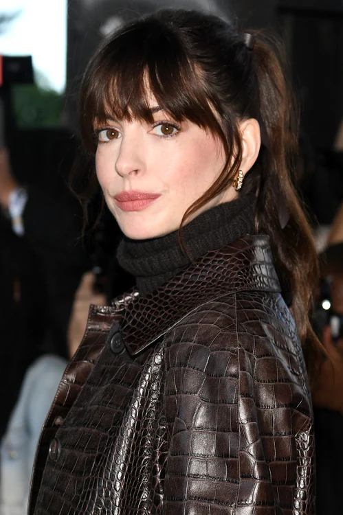 Anne Hathaway în 2022 (2) jpg