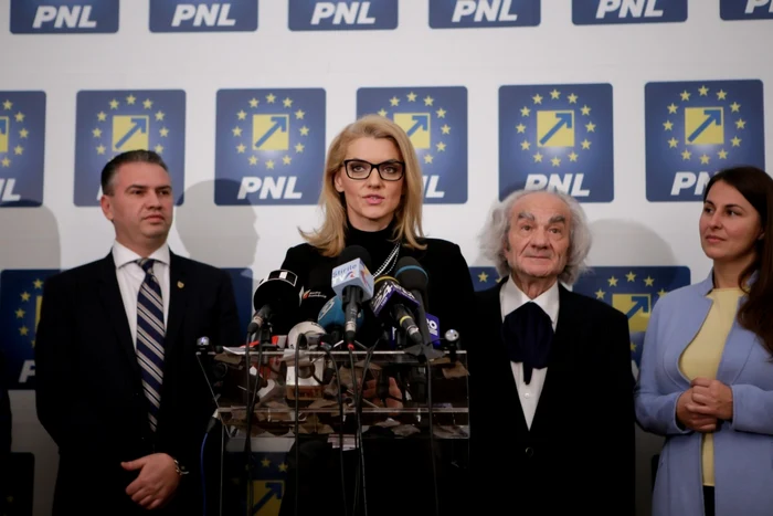 Alina Gorghiu nu a vrut să comenteze cele două exit poll-uri. FOTO Inquam Photos