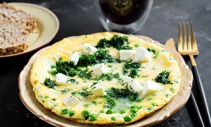 Frittata cu mazăre shutterstock 2120550887 jpg