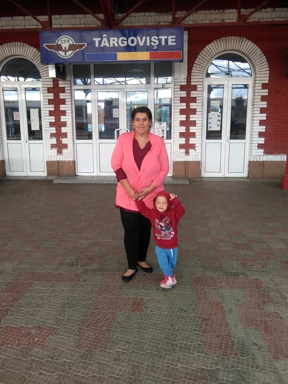 Ioana Tufaru și Luca, băiatul ei de 3 ani