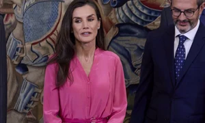 regina letizia rochie roz profimedia jpg