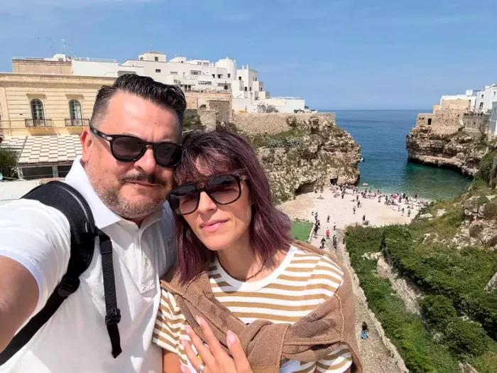 Mihai Bobonete s-a fotografiat alături de soția sa, în Italia / FOTO: Instagram