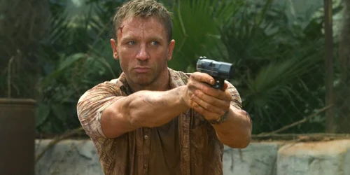 Daniel Craig outnow.ch