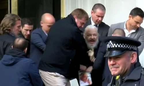 VIDEO Cofondatorul Wikileaks, Julian Assange, arestat la Londra jpeg